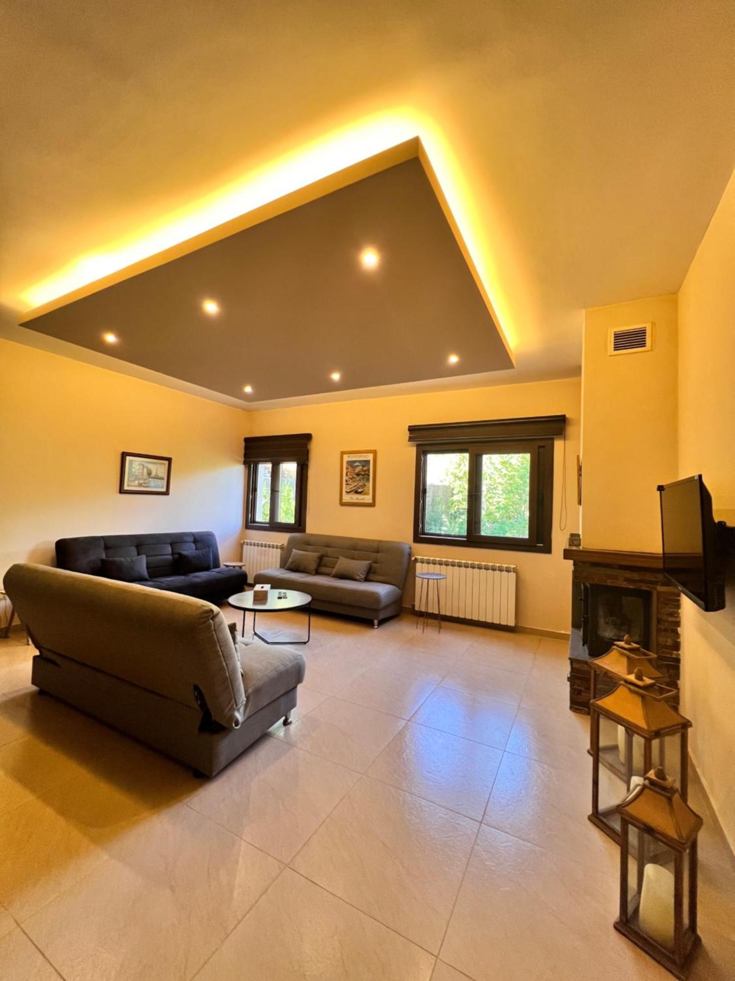 Austria Luxury Apartments, Faraya Hotel Εξωτερικό φωτογραφία